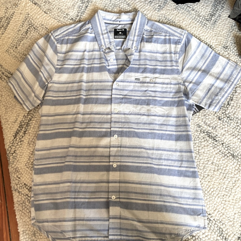 Hurley Men’s Short Sleeve Button Down